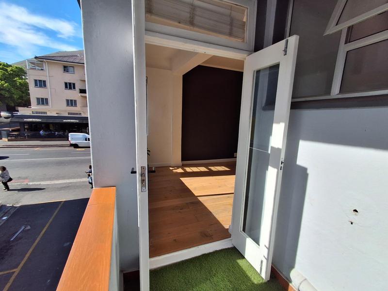 0 Bedroom Property for Sale in Sea Point Western Cape